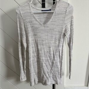 Apt. 9 Gray Plaid Long Sleeve Top